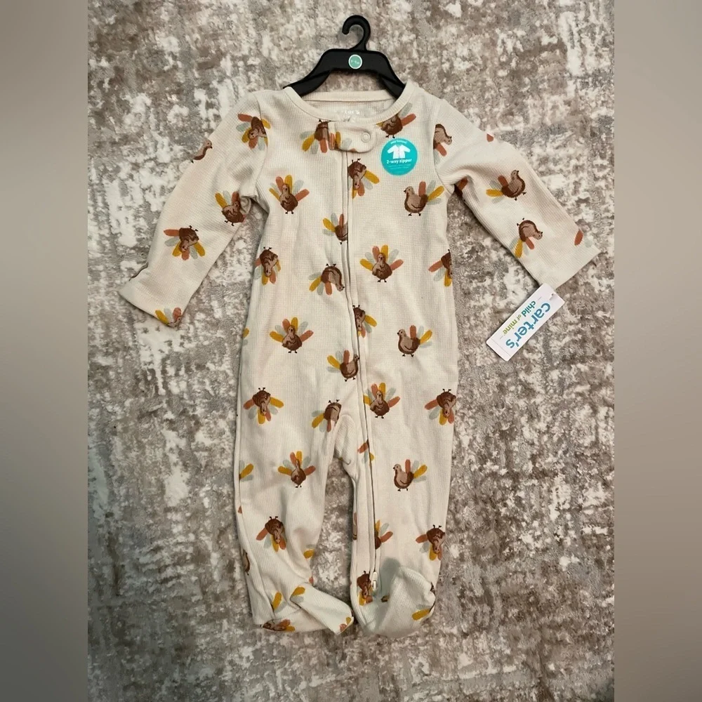 Carter's Beige and Brown Turkey Print Kids Footie size 6/9 months-NWT